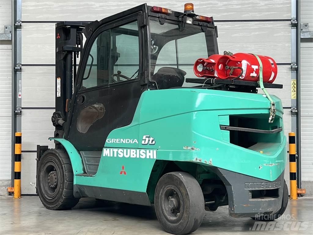 Mitsubishi FG 55 N Gaasitõstukid