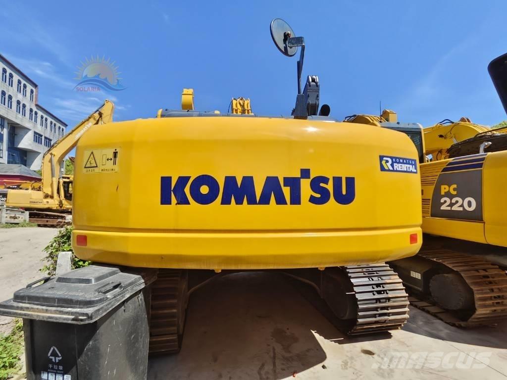 Komatsu PC 220-8 Roomikekskavaatorid