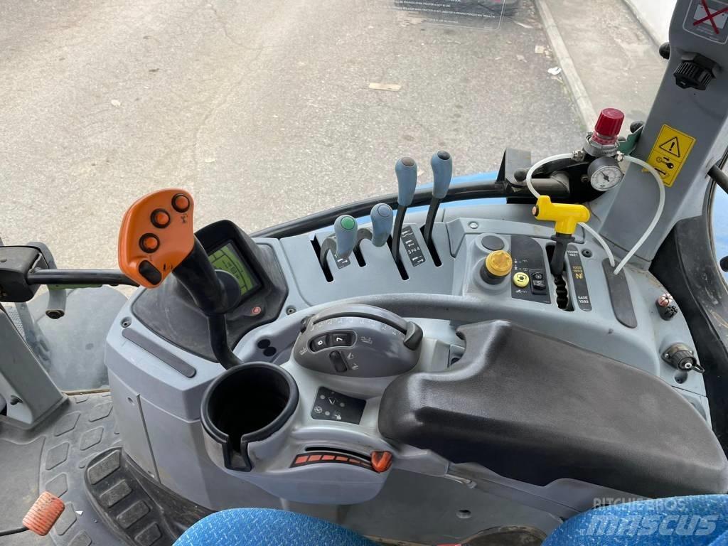 New Holland T 7.210 Traktorid