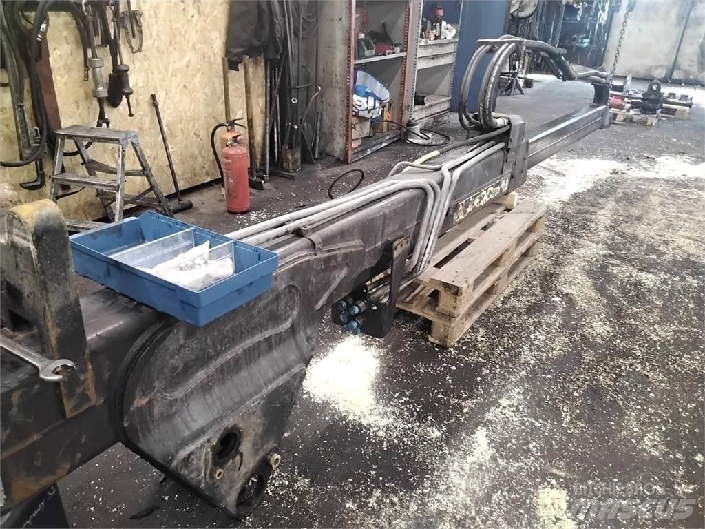 John Deere CF885 Forvarderi kraanad