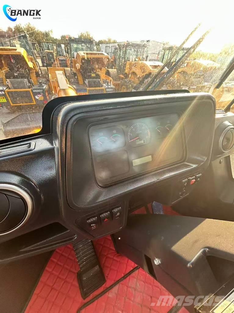 LiuGong 856 H Rataslaadurid