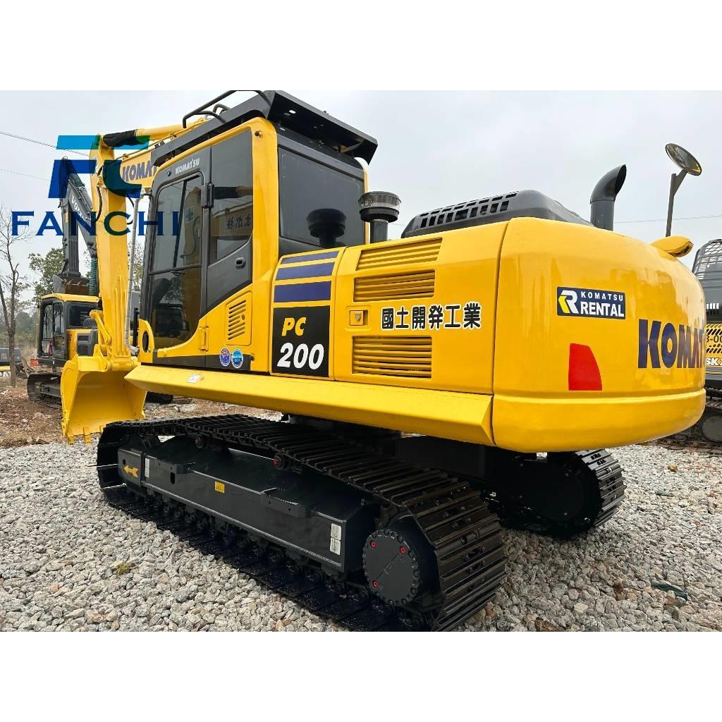 Komatsu 200-8 Roomikekskavaatorid