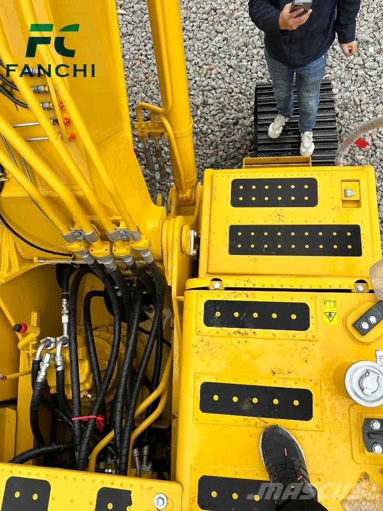 Komatsu 200-8 Roomikekskavaatorid