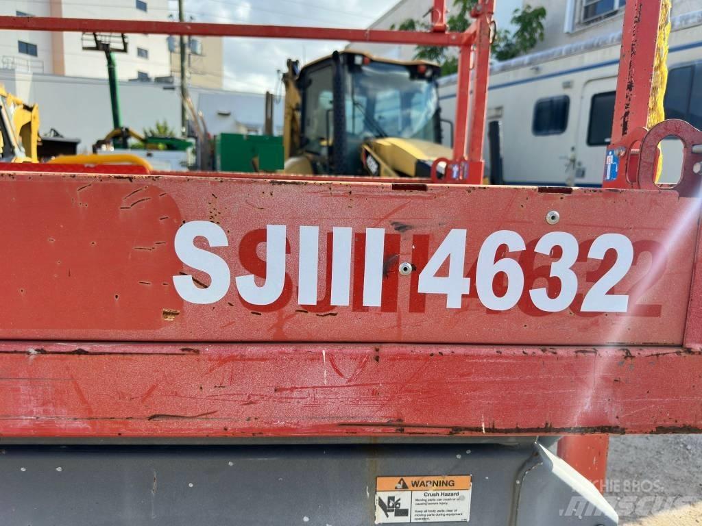 JLG 32 Lift Käärtõstukid