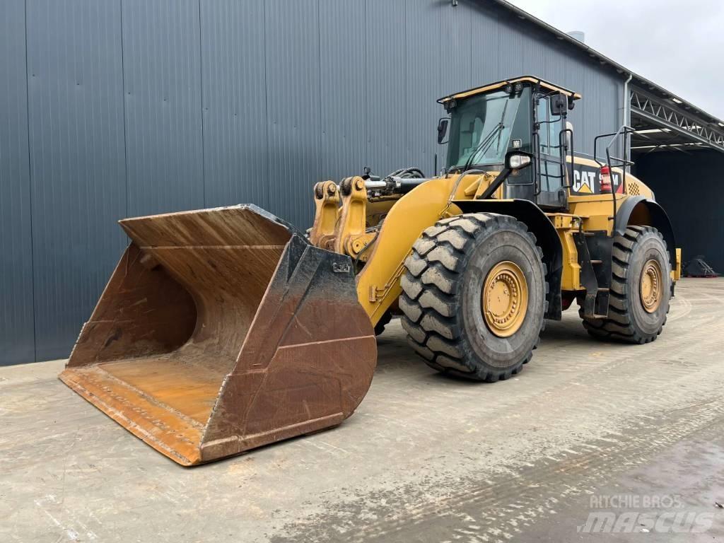 CAT 980M Rataslaadurid