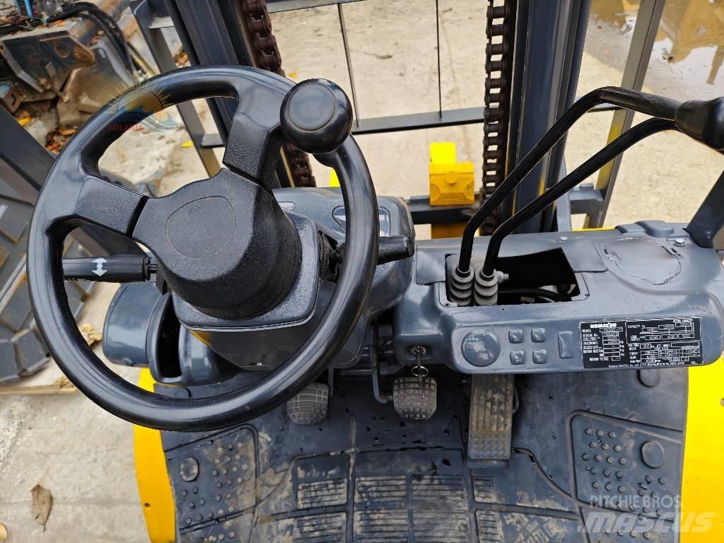 Komatsu FD 30 T-17 Diiseltõstukid