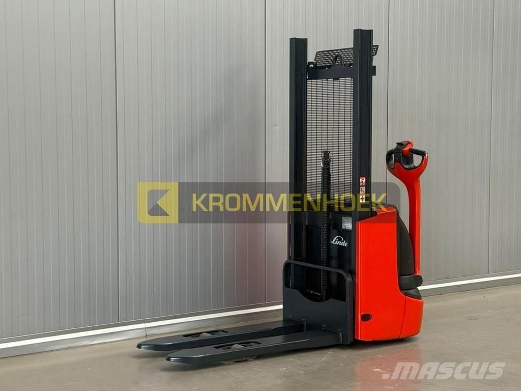 Linde L 10 Järelkäidavad virnastajad