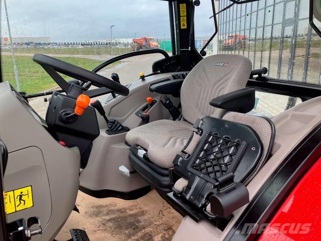 Case IH Farmall 100A Traktorid