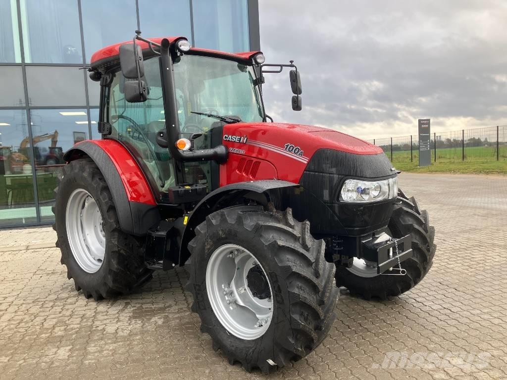 Case IH Farmall 100A Traktorid