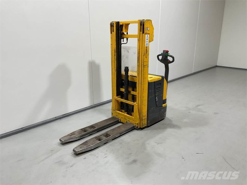 Jungheinrich EJC12 Platvormiga virnastajad