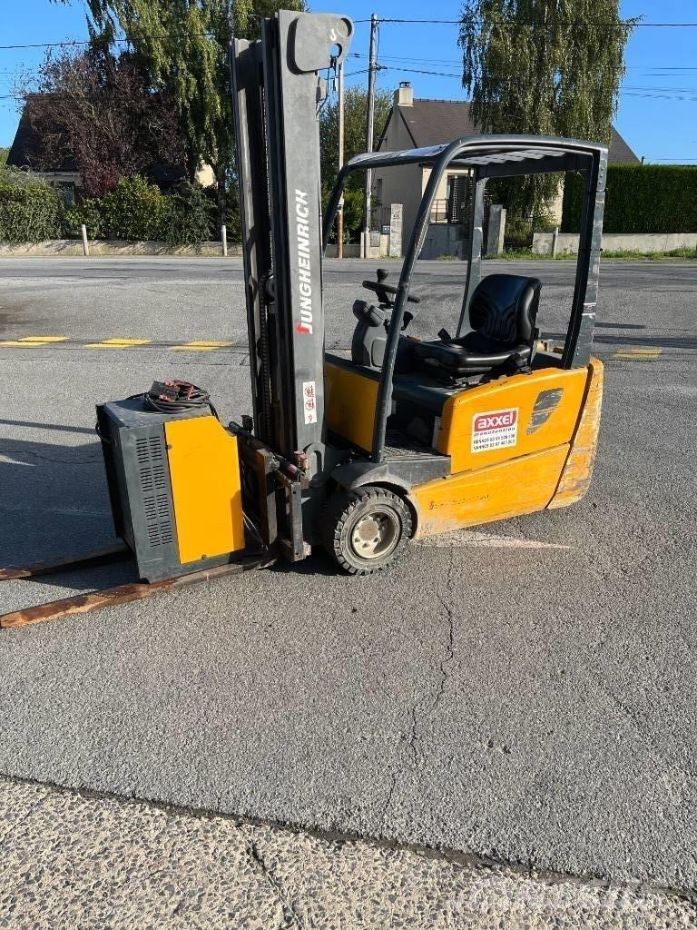 Jungheinrich EFG218 Elektritõstukid