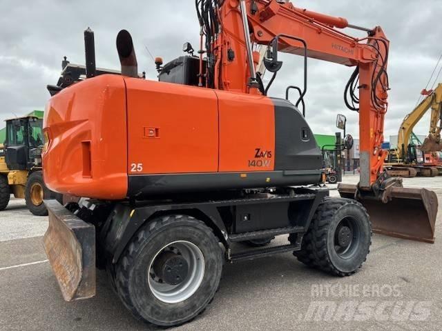 Hitachi ZX 140 W-5 Ratasekskavaatorid