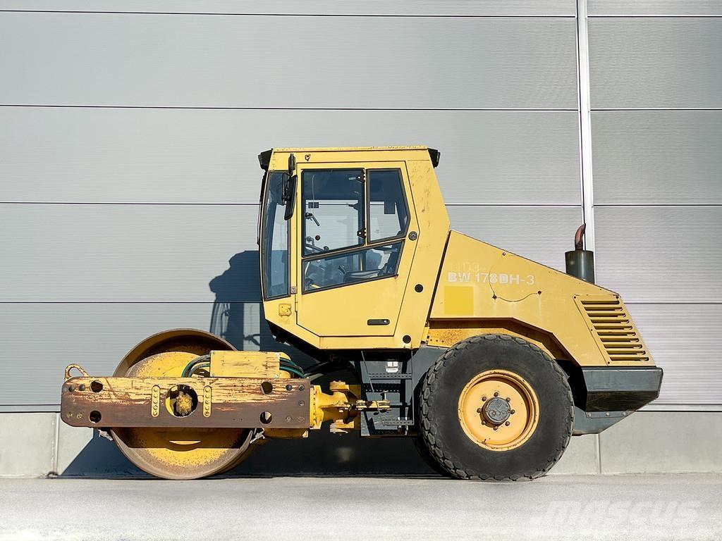 Bomag BW 178 DH-3 Ühe trumliga rullid