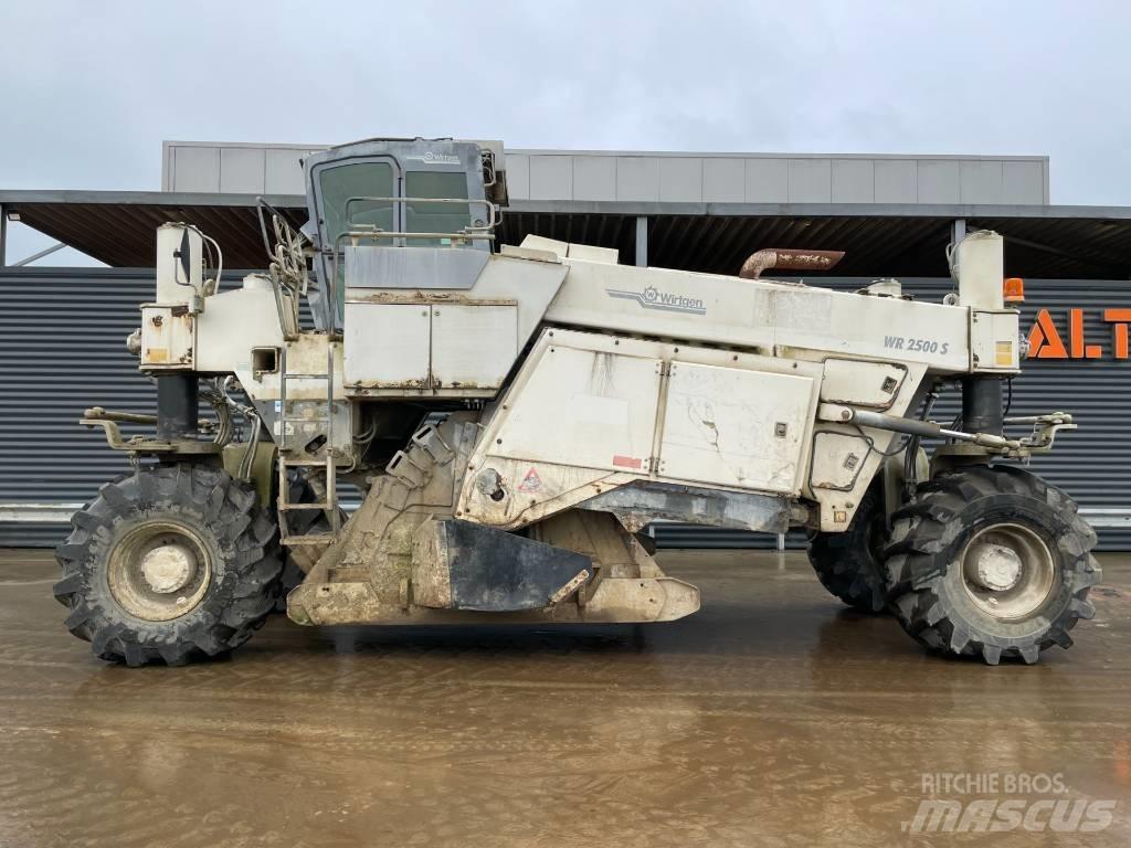 Wirtgen WR 2500S Asfaldi taaskasutuse masinad