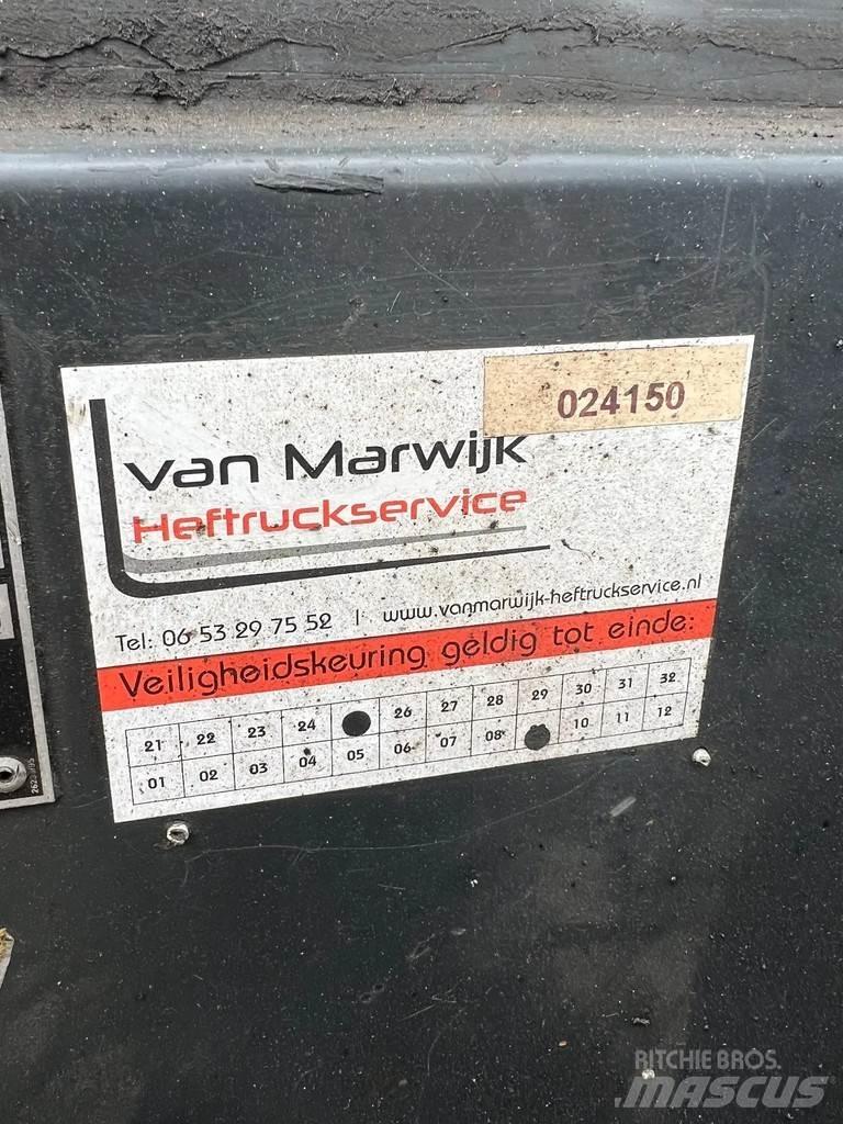 Linde E30-01 Elektritõstukid