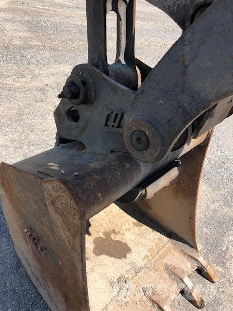 DEERE 85G Roomikekskavaatorid