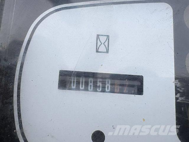 Komatsu PC 14 R-3HS Miniekskavaatorid < 7 t