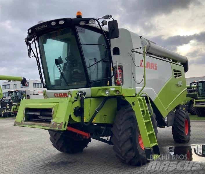CLAAS TUCANO 430 Teraviljakombainid