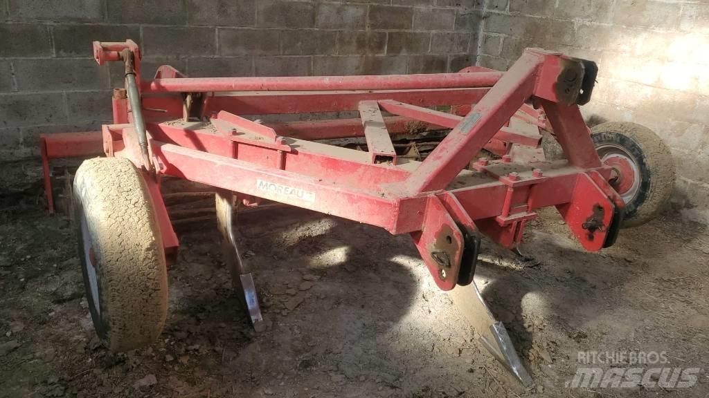 Moreau 1.8M Reaskülvimasinad