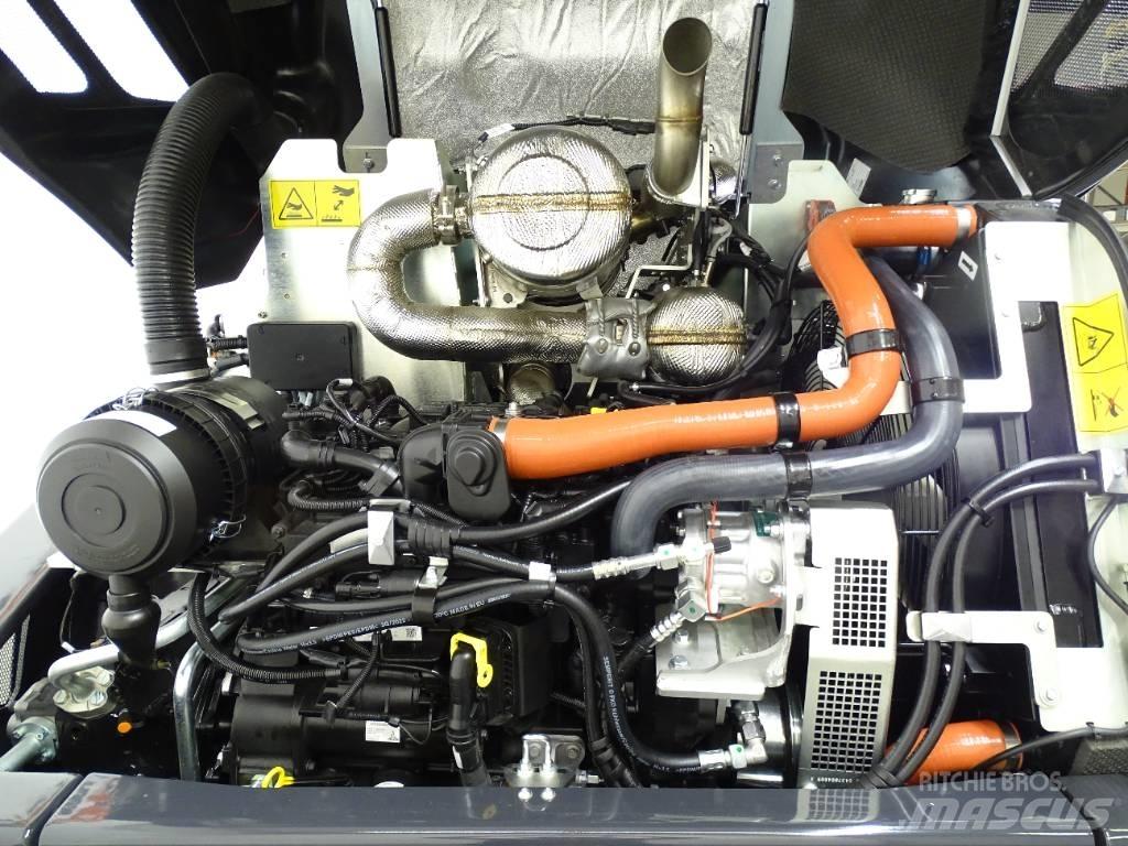Yanmar V 120-5 Rataslaadurid