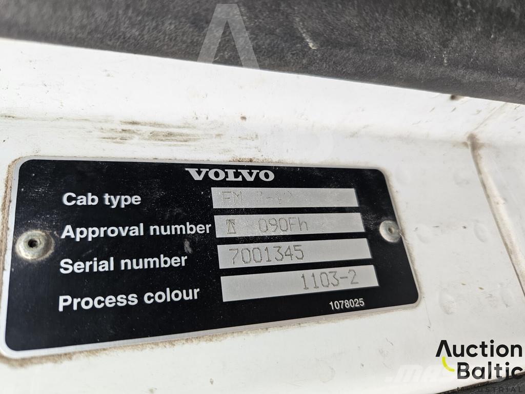 Volvo FM7 Prügiautod