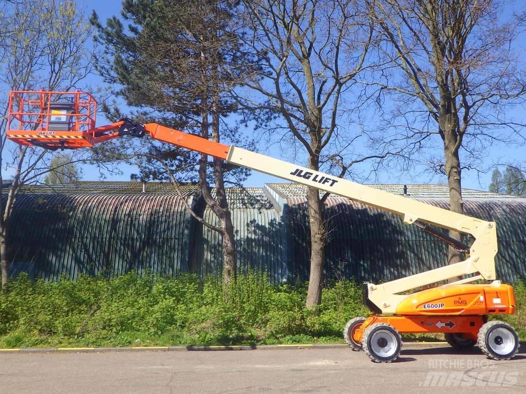 JLG E600JP Teleskoop poomtõstukid