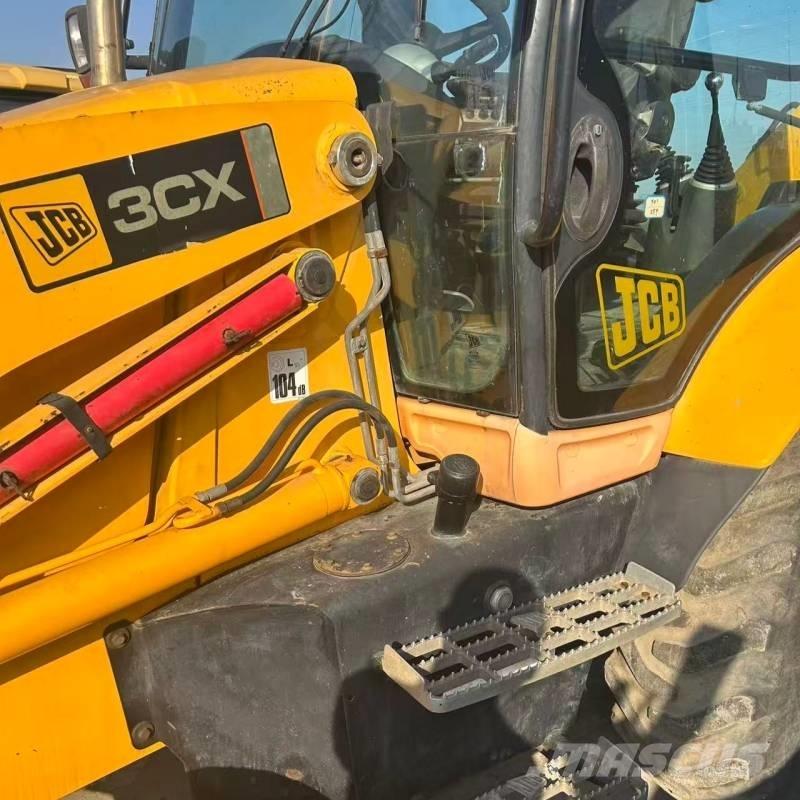 JCB 3 CX Ekskavaatorlaadurid
