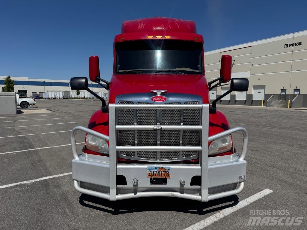 Peterbilt 579 Sadulveokid