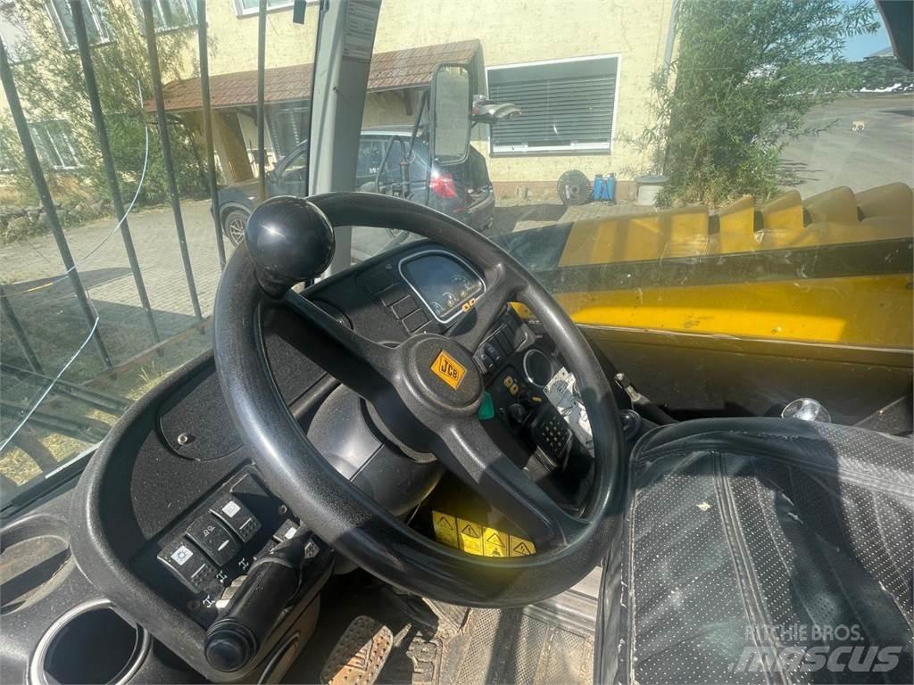 JCB 531-70 Põllumajanduslikud teleskoopkäitlejad