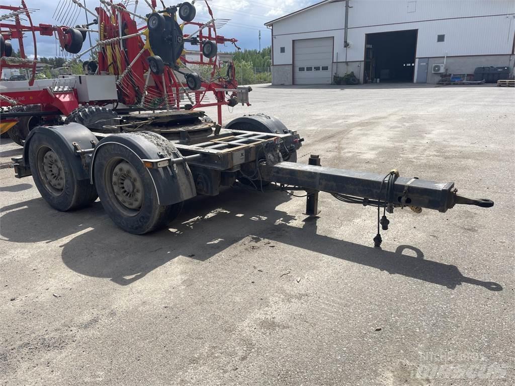 Kässbohrer TD18 Ratashaagised