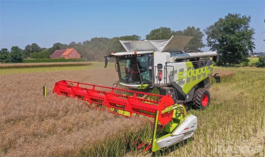 CLAAS Trion 730 TT Teraviljakombainid