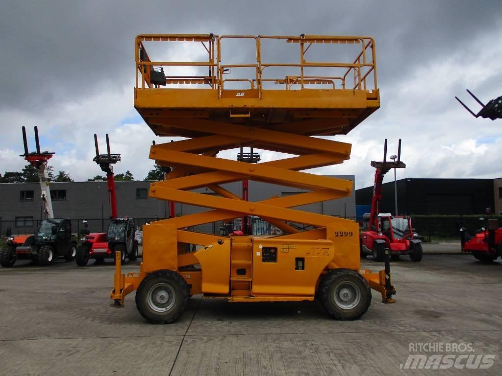 JLG 4394RT (337) Käärtõstukid