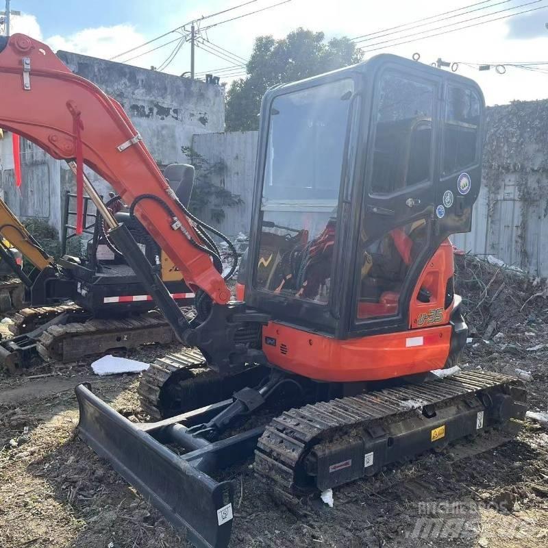 Kubota U35 Miniekskavaatorid < 7 t