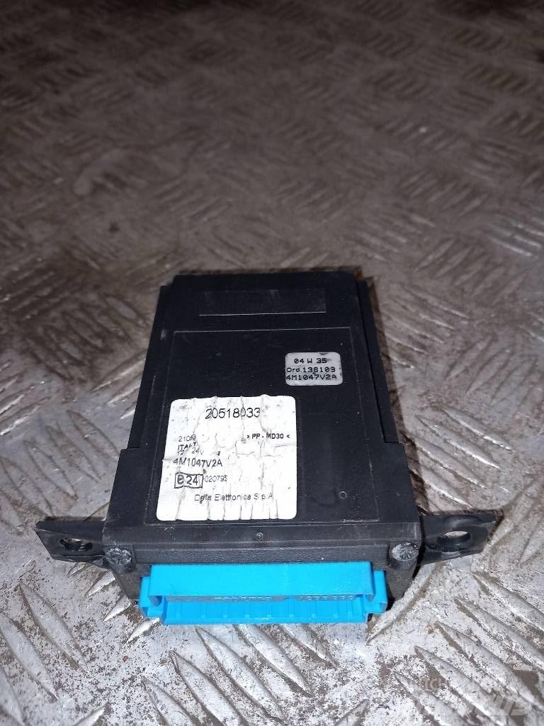 Volvo FH 12 20518033 Elektroonikaseadmed
