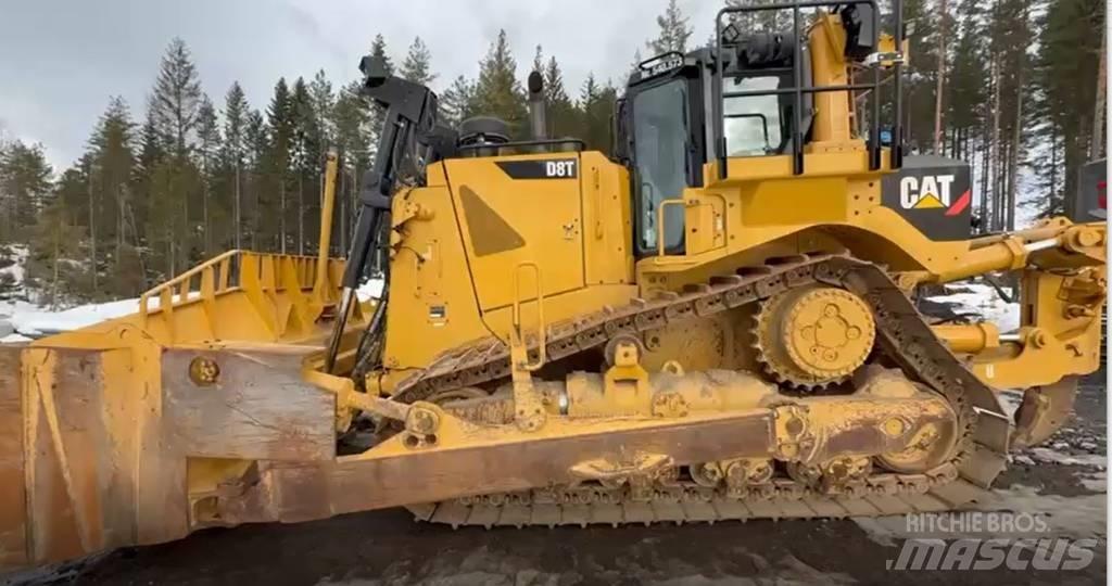 CAT D 8 T Buldooserid