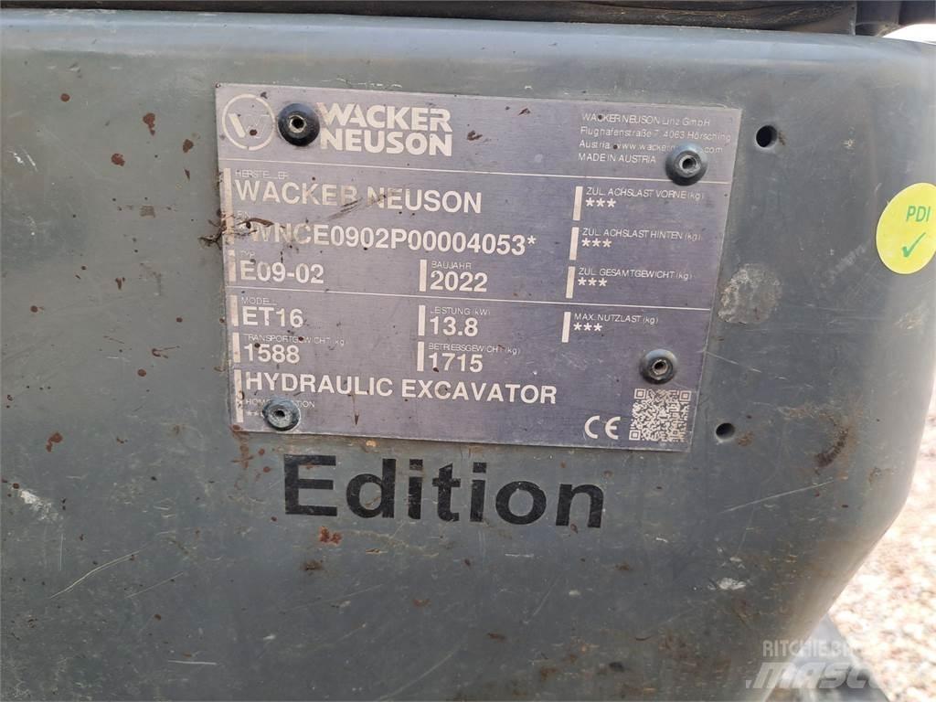 Wacker Neuson ET16 Roomikekskavaatorid