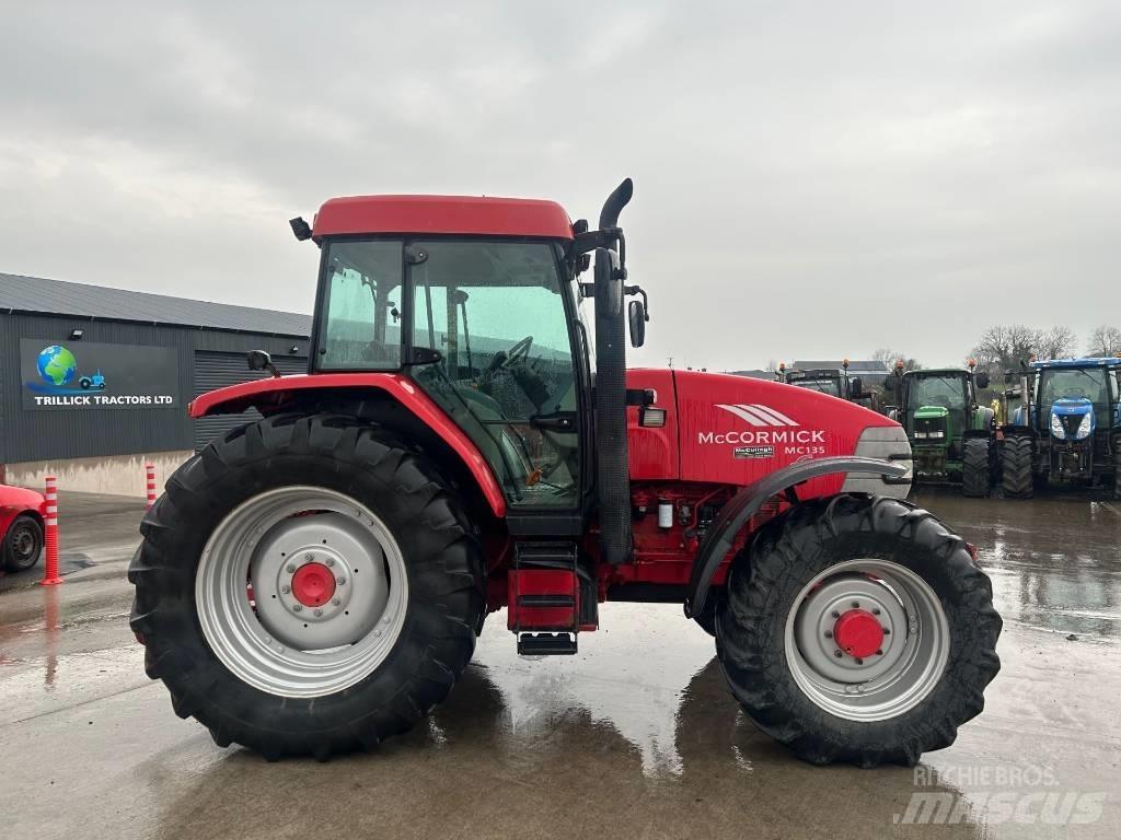 McCormick MC 135 Traktorid