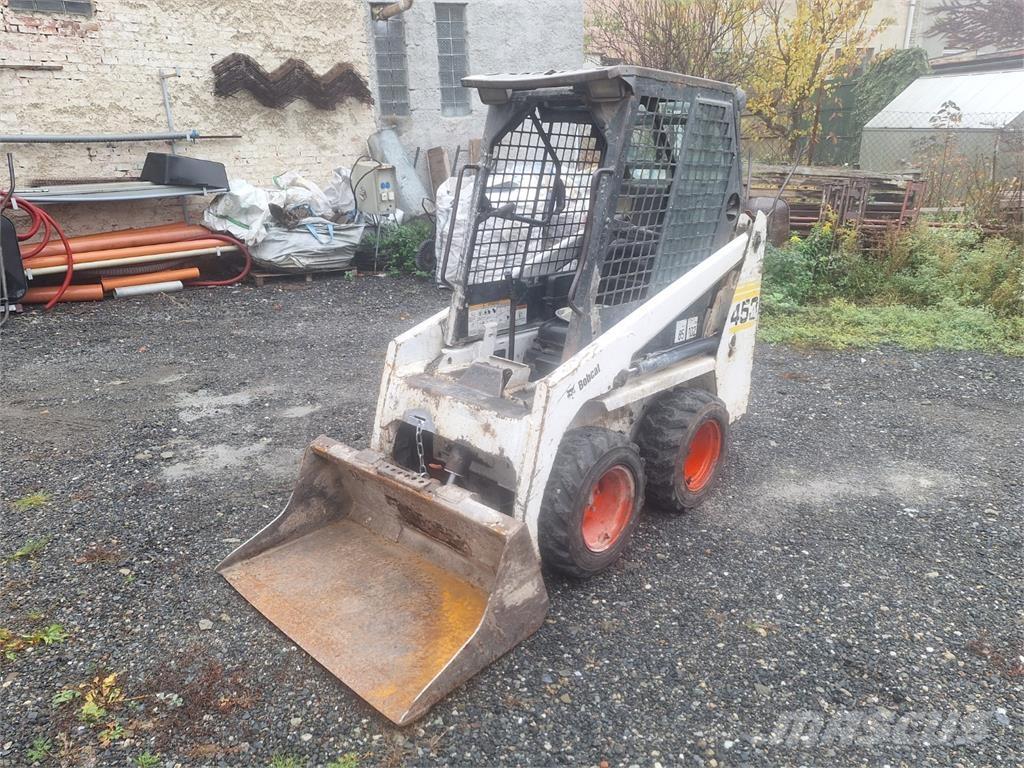 Bobcat 453 4X4 Muu