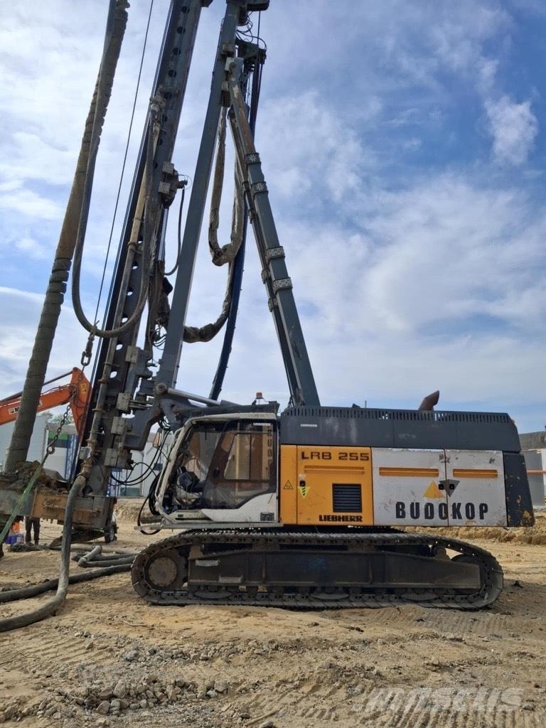Liebherr LRB255 Vaiarammijad