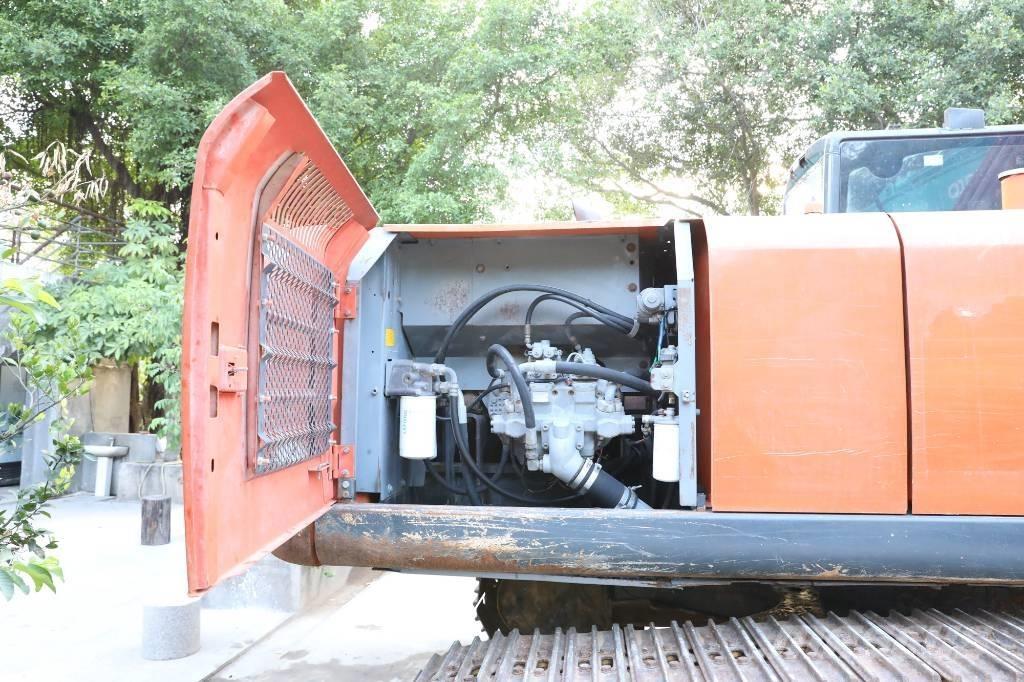 Hitachi ZX 210 LC-6 Roomikekskavaatorid
