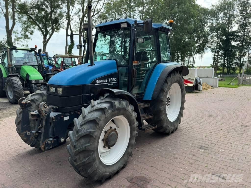 New Holland TS90 Traktorid