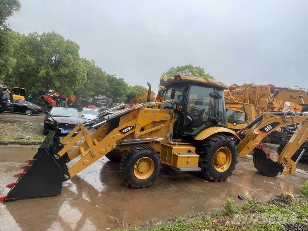 CAT 420 F Ekskavaatorlaadurid