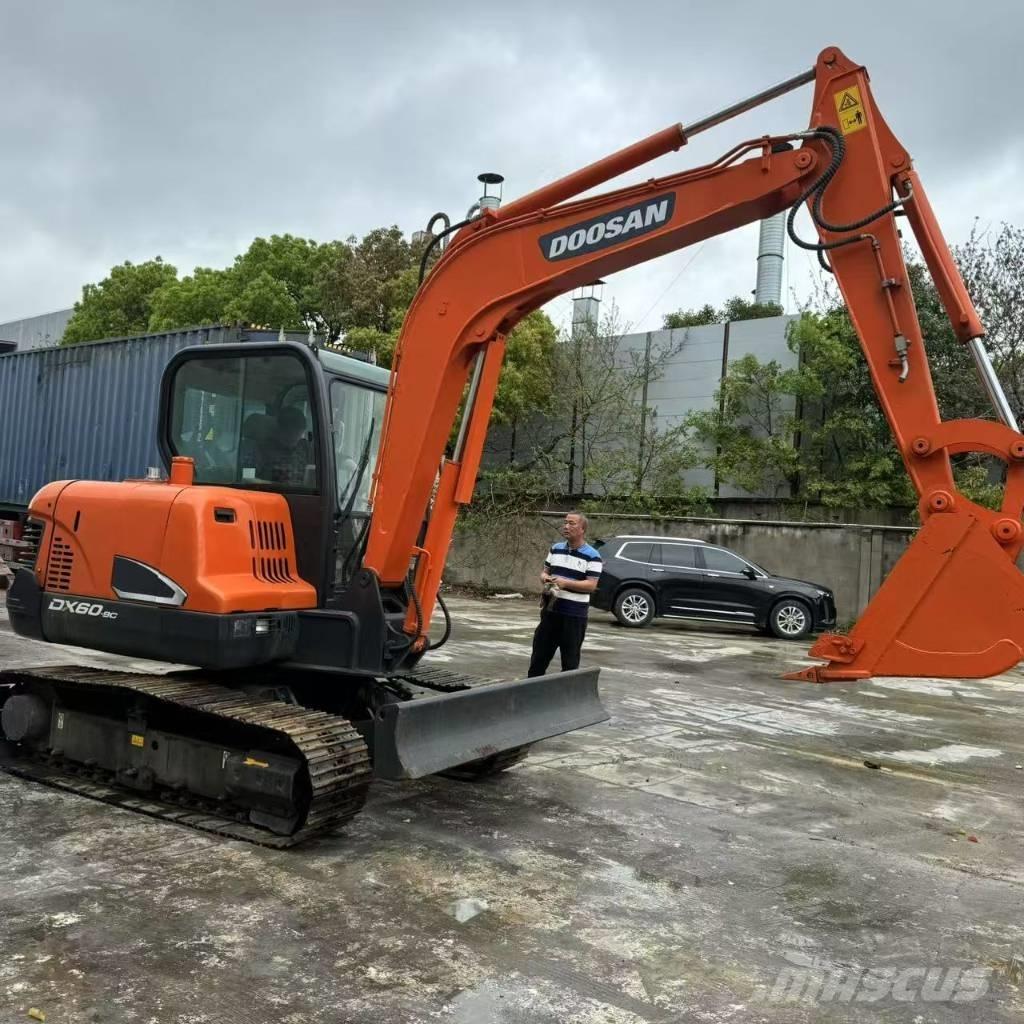 Doosan DX 60-9 C Miniekskavaatorid < 7 t
