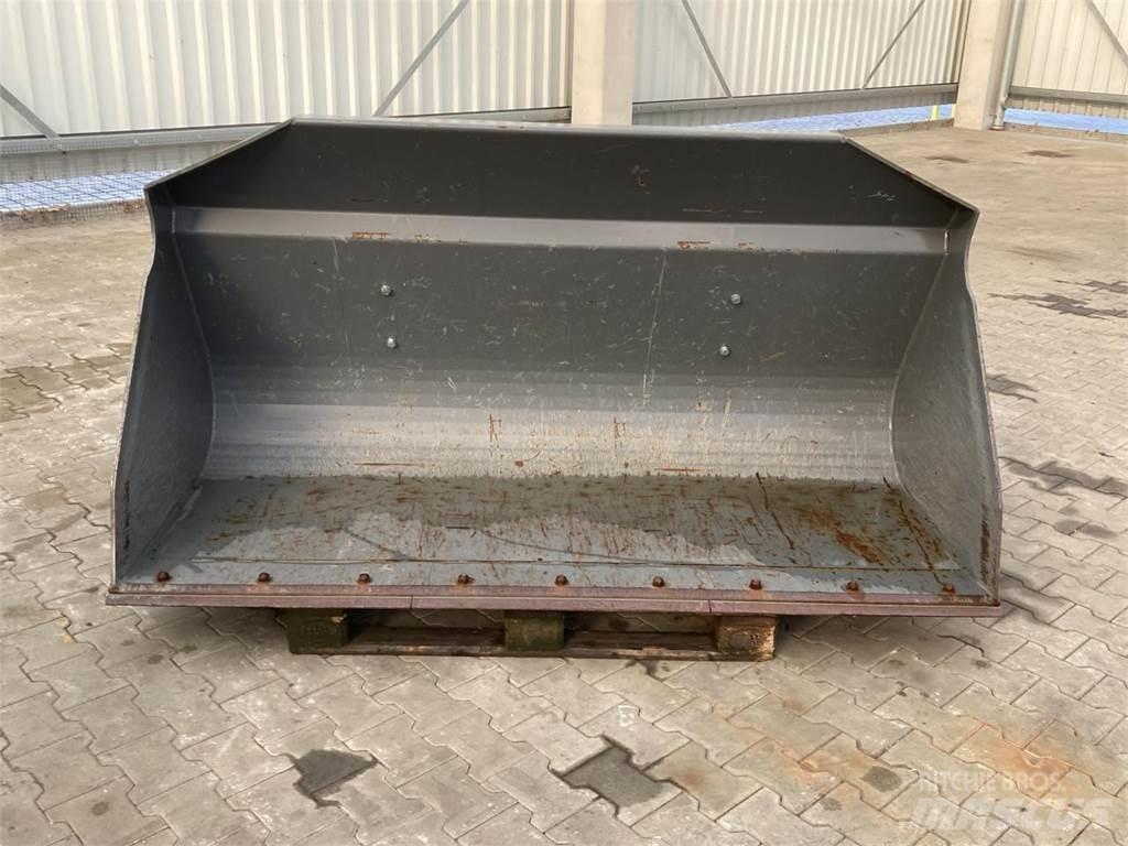 Kramer HVF 2,15m Frontaallaadurite tarvikud
