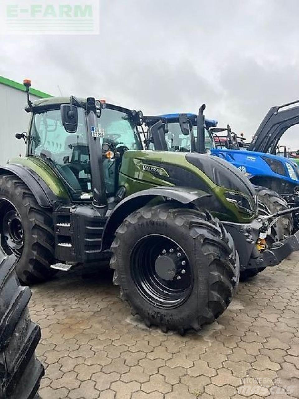 Valtra t215a Traktorid