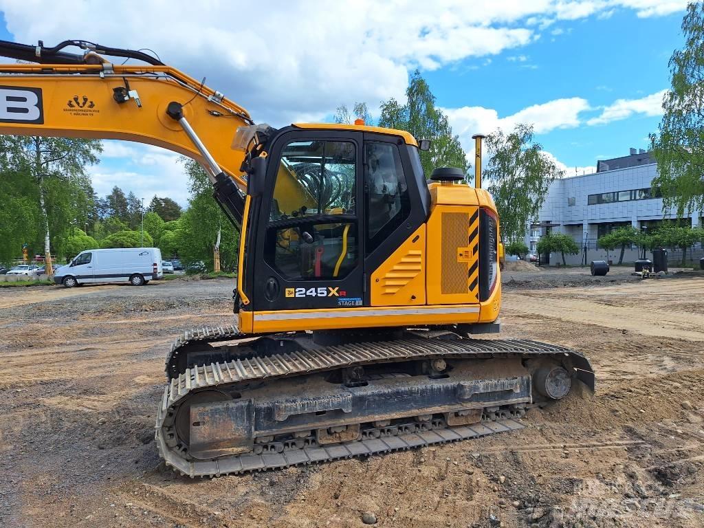 JCB 245 XR LC Roomikekskavaatorid