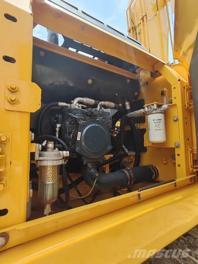 Komatsu PC 160 LC Roomikekskavaatorid