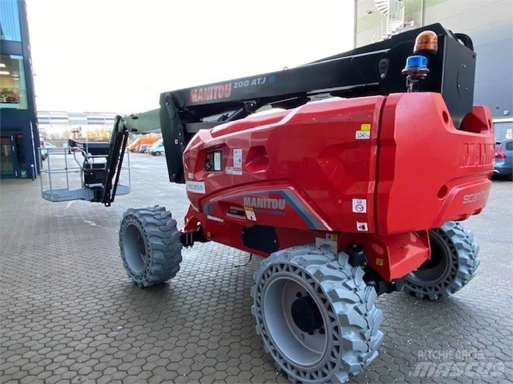 Manitou 200ATJE Iseliikuvad poomtõstukid