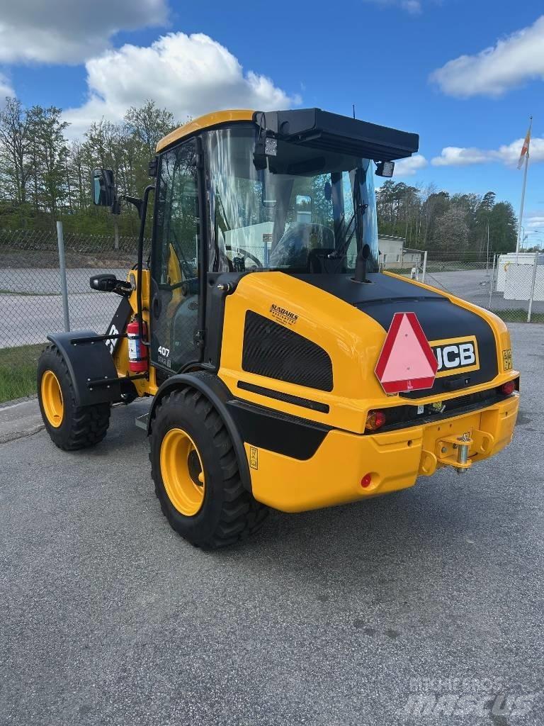 JCB 407 Rataslaadurid