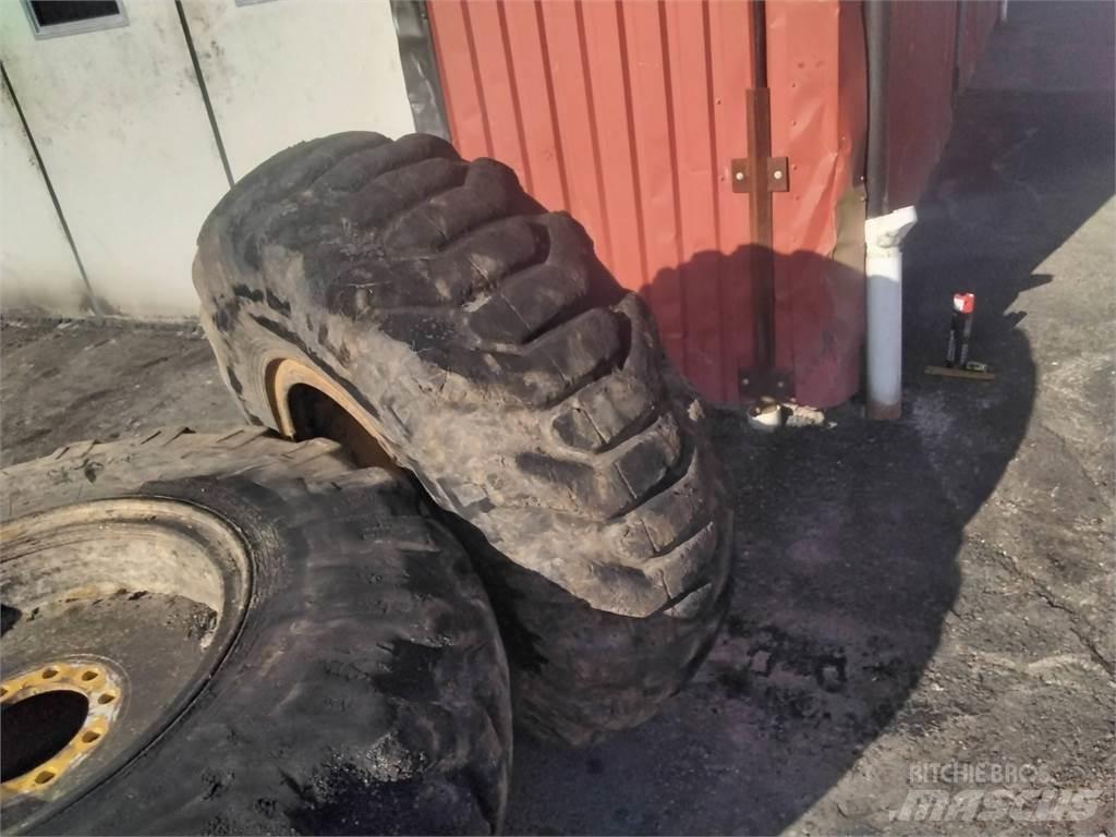 Nokian Els 17,5x25 Rehvid, rattad ja veljed